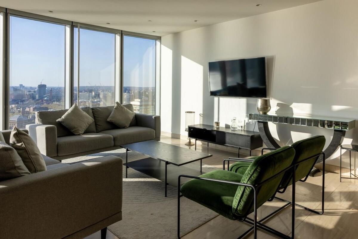 Appartamento Luxury With Pool, Gym, Spa, Free Parking 3 Bedroom Londra