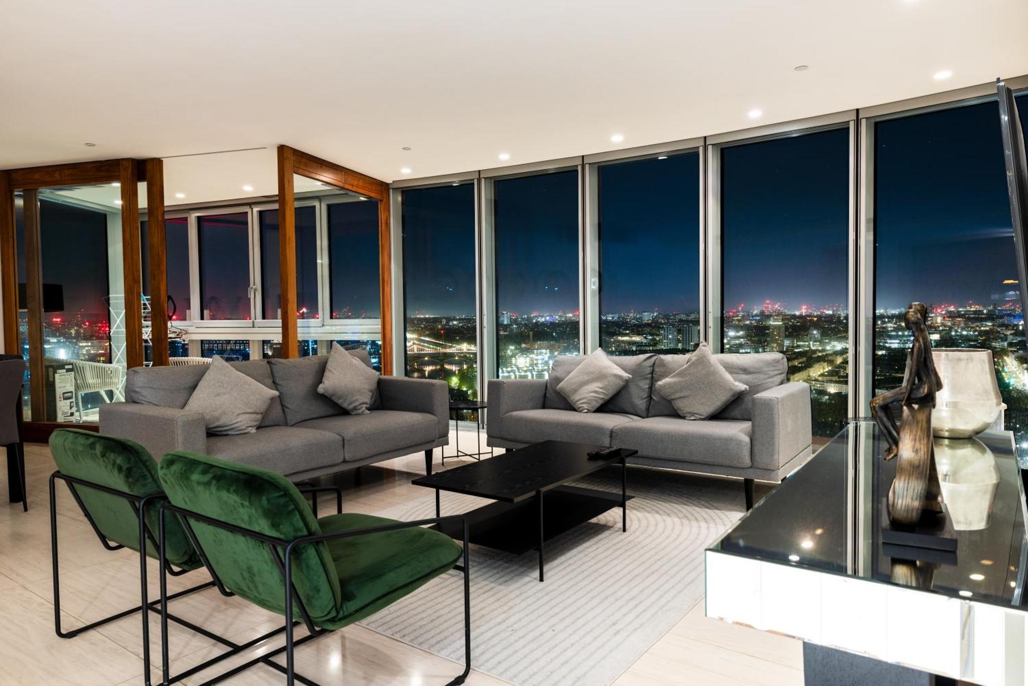 Luxury With Pool, Gym, Spa, Free Parking 3 Bedroom Appartamento Londra