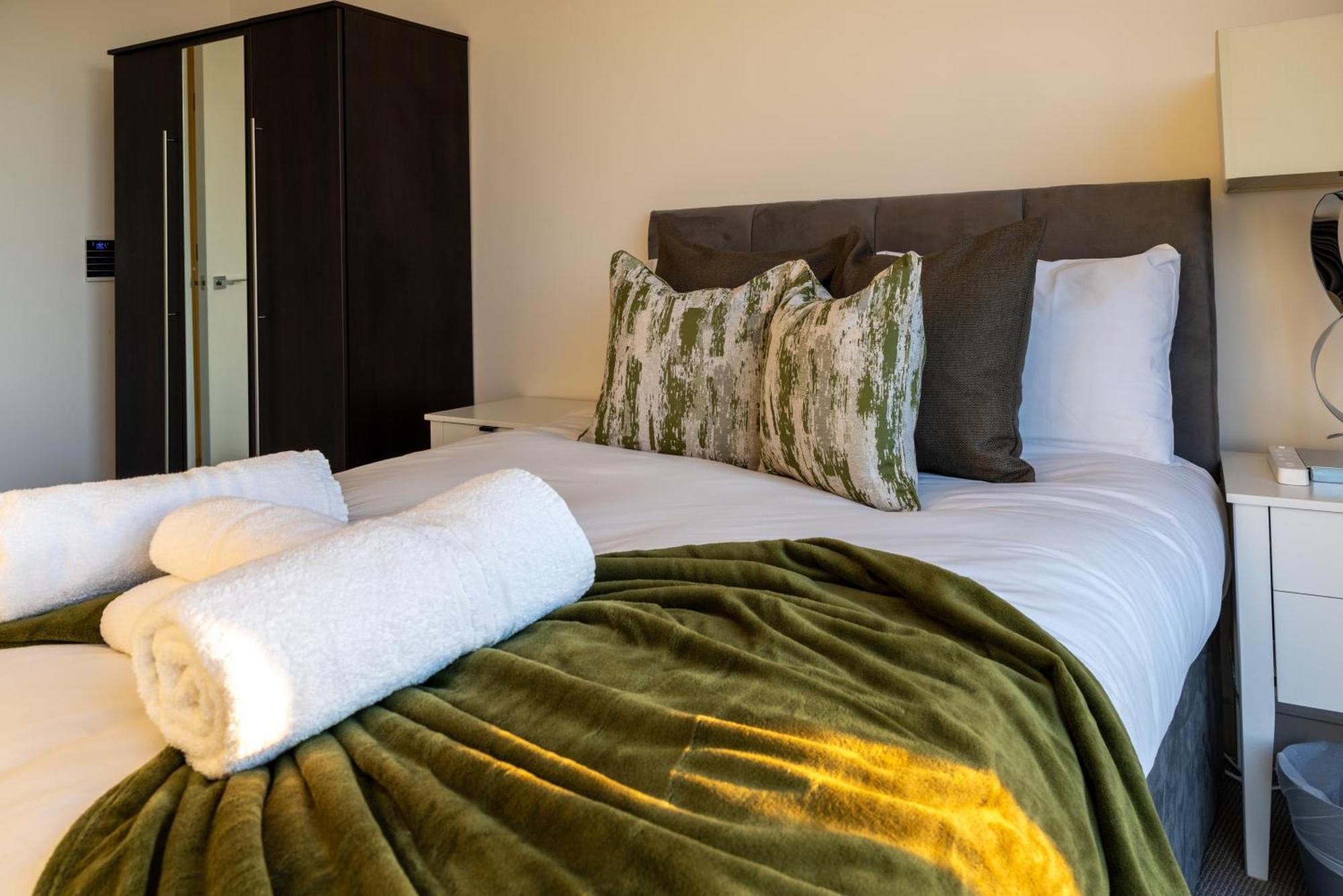 Appartamento Luxury With Pool, Gym, Spa, Free Parking 3 Bedroom Londra